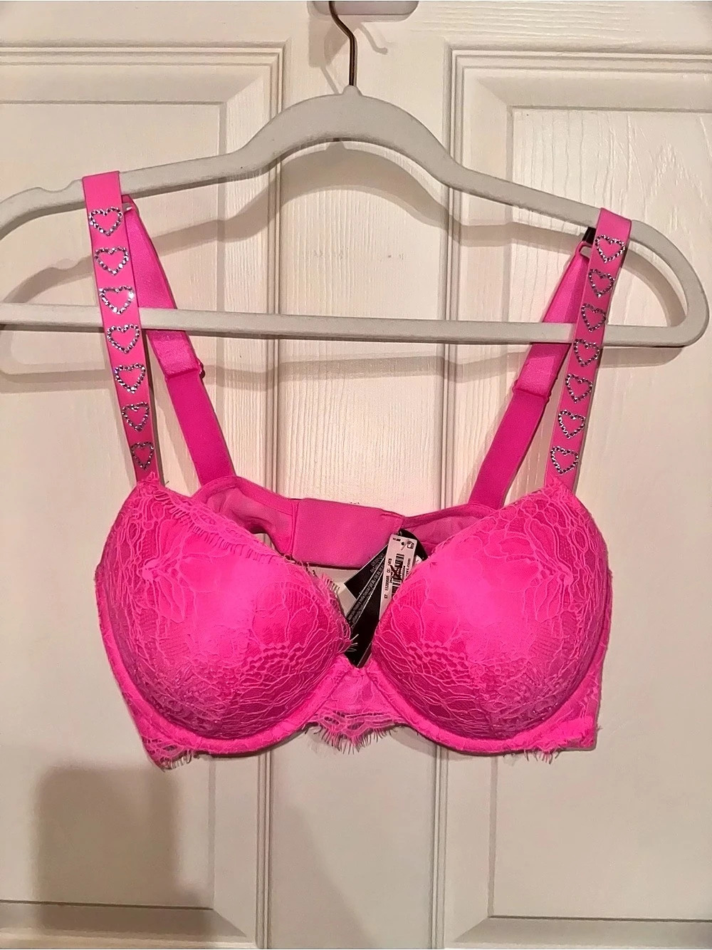 Victoria's Secret Very Sexy Rhinestones Hearts Strap Push-Up Bra Pink 36C NWT